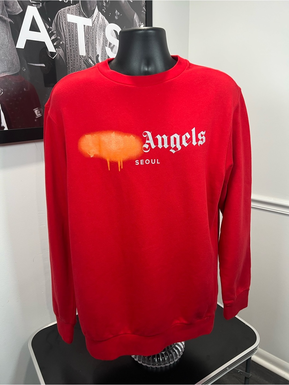 Palm Angels Seoul Sprayed Logo Sweatshirt
Size M